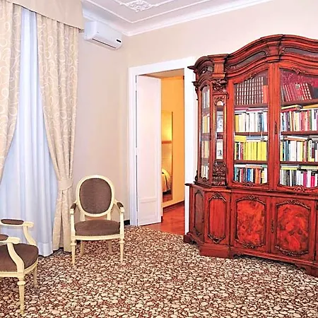 Alpi Szálloda Torino