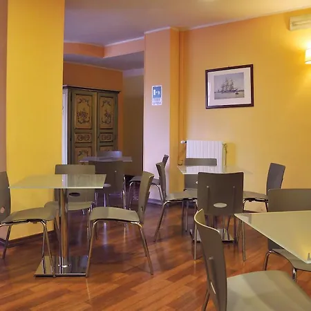 Alpi Hotel