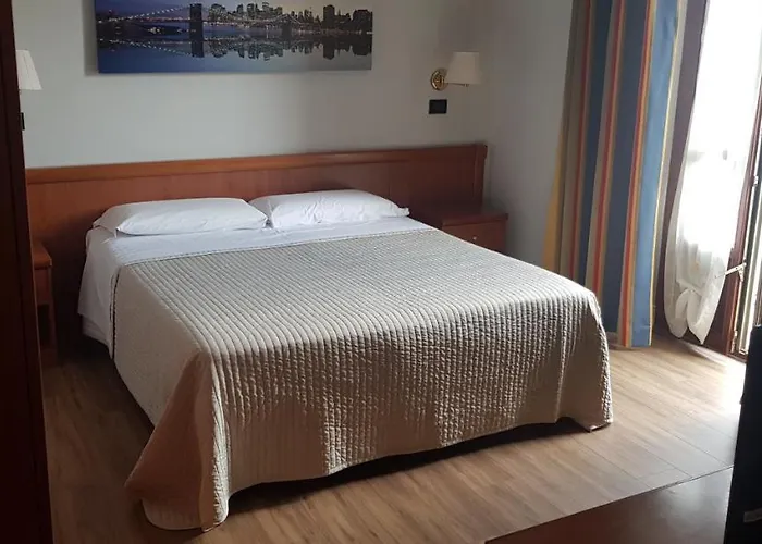 Hotel Alpi 3*