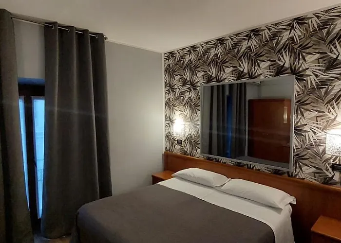 Alpi Hotel 3*