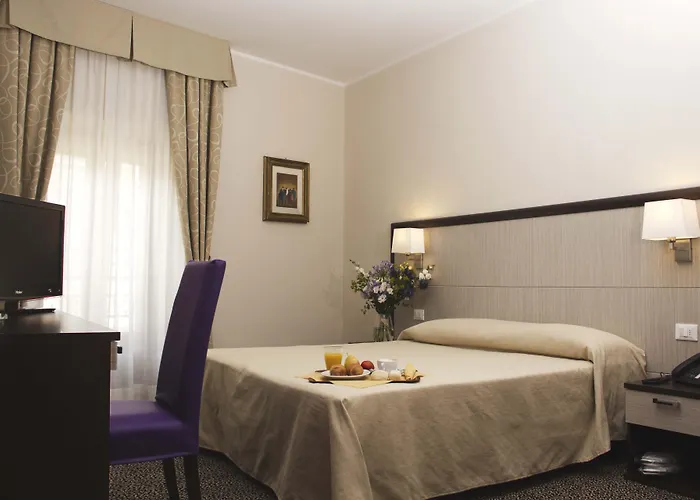 Alpi Hotel 3*