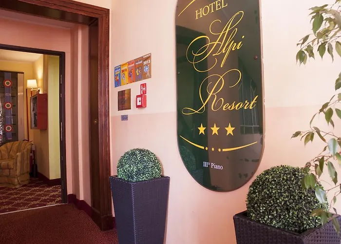 Hotel Alpi 3*